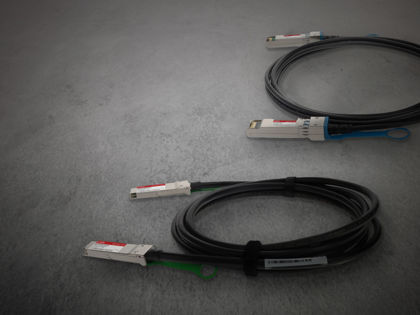 Picture for blogpost Ensure your critical connections over temperature with new ITEMP SFP+ and ITEMP QSFP28 DACs