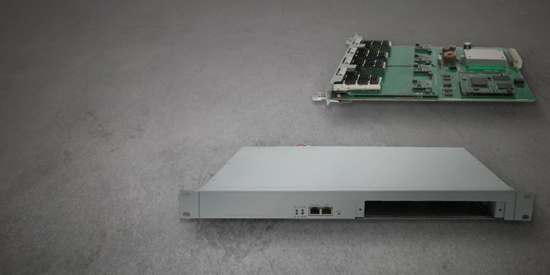 Picture for blogpost Protect your investment with QSFP28 100G OEO